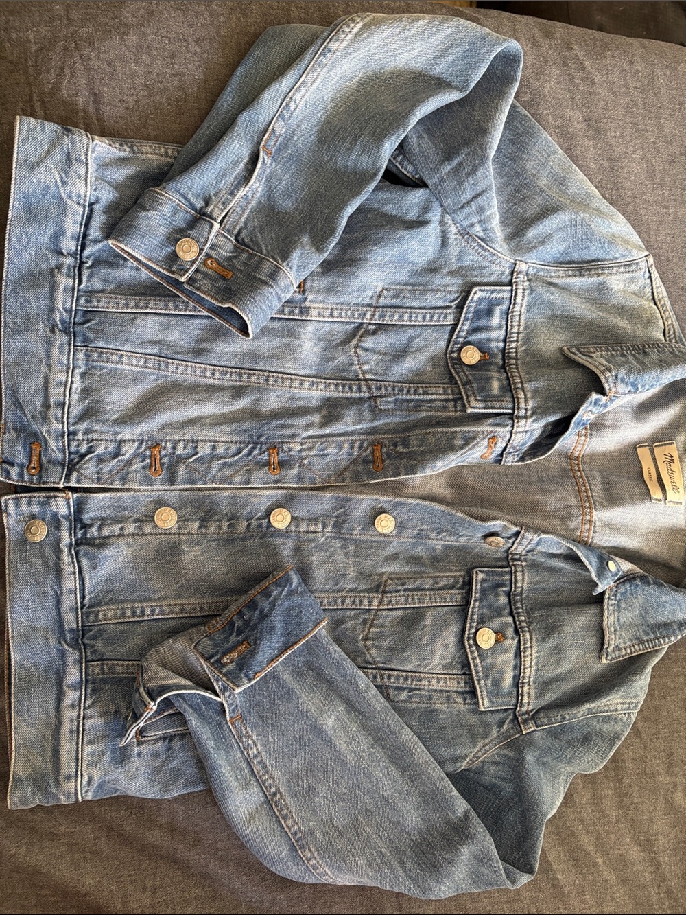 Madewell classic fit  Light Blue Denim Jacket